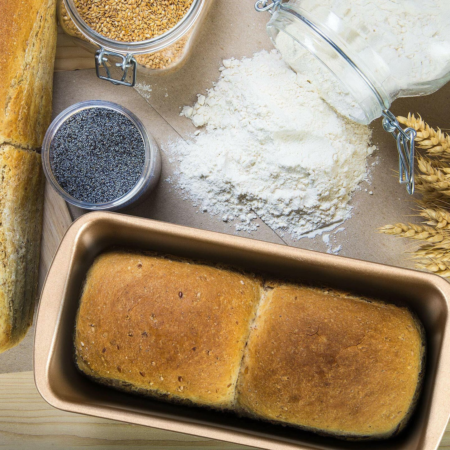 Patelai 4 Pack Small Loaf Pans for Baking Bread 7.2 x 3.7 Inch Non Stick Bread Pan Rectangle Baking Tray Toast Mold(Gold)