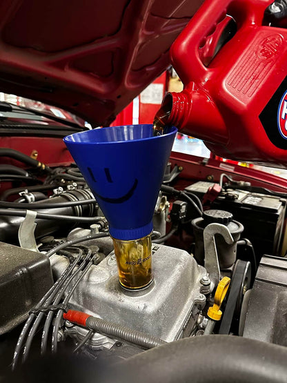 APSG Engine Oil Funnel | Compatible with Select GMC Chevrolet Ford Vehicles | Screw-On No-Spill Tool Locks Directly into Filler | Fast & Easy Oil Change with No Mess