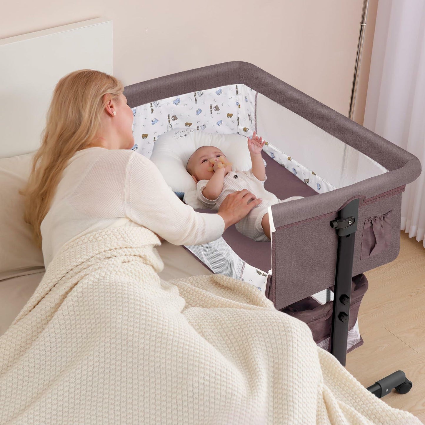 YADAQE Baby Bassinet, Baby Basinet Bedside Sleeper, Easy to Fold Portable Crib Side Bassinet 2025new Style Girl/boy bassinets (Brown)