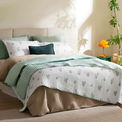 Bedsure Floral Quilt Set Queen - Reversible Botanical Spring Flower Quilt Bedding Set, 3 Pieces Microfiber Lightweight Bedspread, Coverlet with 2 Pillow Shams for All Seasons (90"x96")